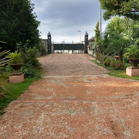 Villa Sapi Arcisate 外观 照片