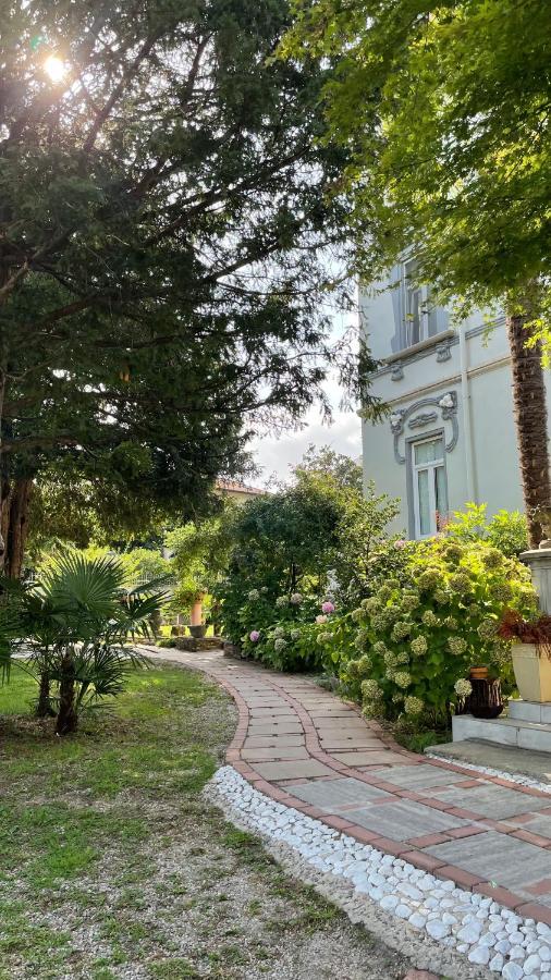 Villa Sapi Arcisate 外观 照片